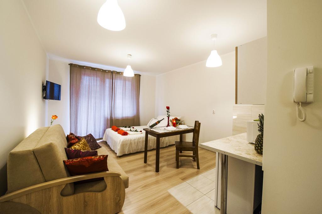 Apartament Polonijna クラクフ エクステリア 写真