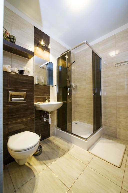 Apartament Polonijna クラクフ エクステリア 写真